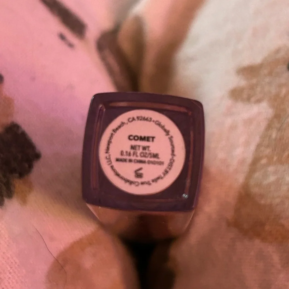 Sweet Street Lip Gloss - Picture 3 of 5